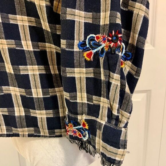 Sweewe Paris Blue Plaid Embroidered Sleeve Fringe Cropped Sleeve Cotton Top Sm - Picture 5 of 11